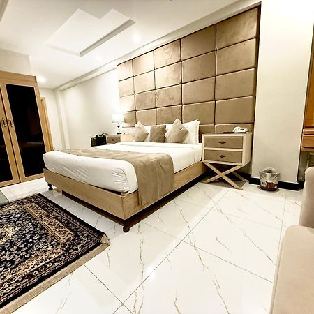 Atlas Hotel Islamabad Bagian luar foto