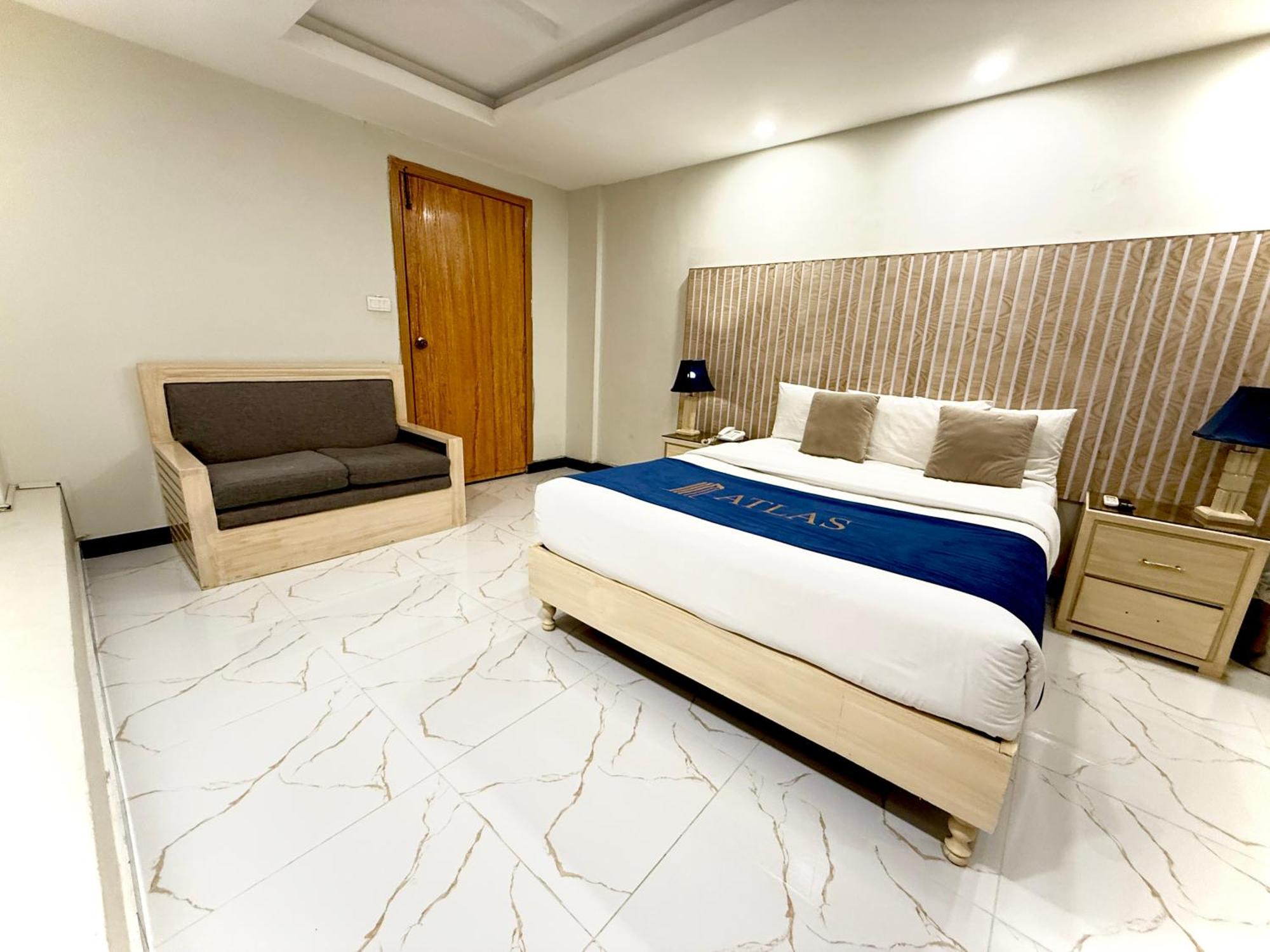 Atlas Hotel Islamabad Bagian luar foto